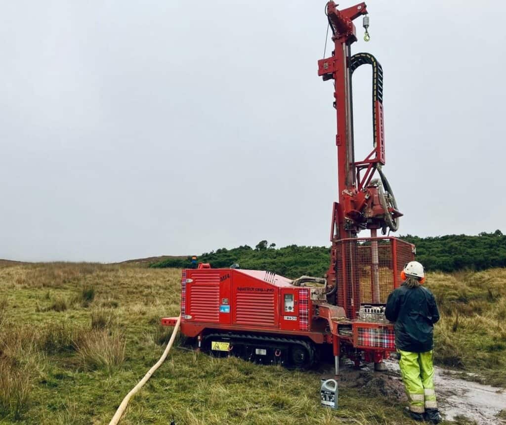 MI4 2672 drill rig Massenza drilling rigs Job Site UK 2024