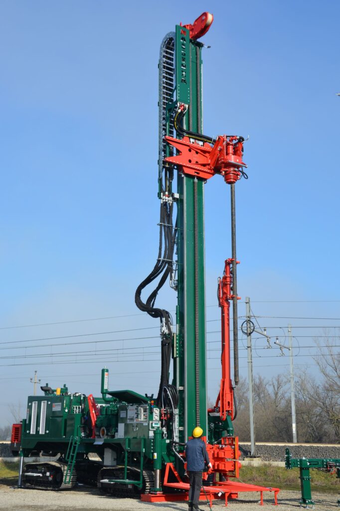 2690_Mi45 drill rig Massenza Drilling Rigs