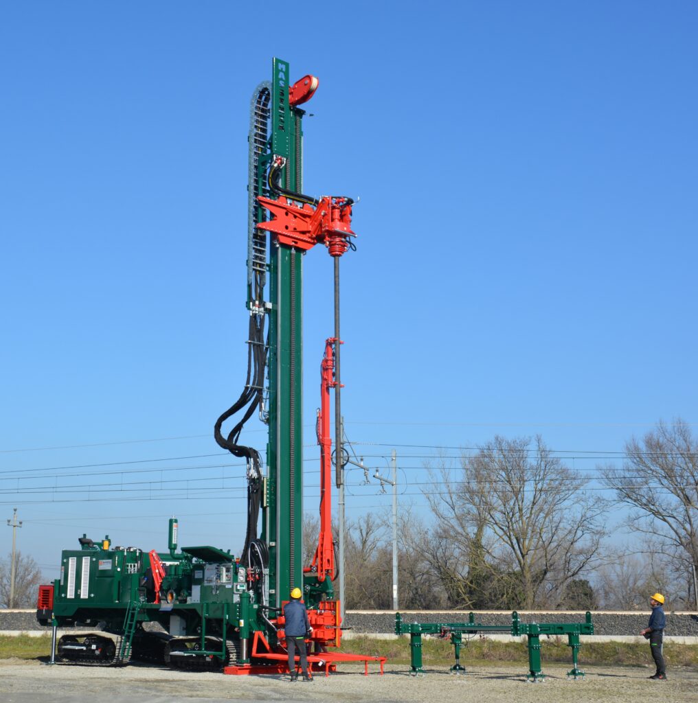 2690_Mi45 drill rig Massenza Drilling Rigs