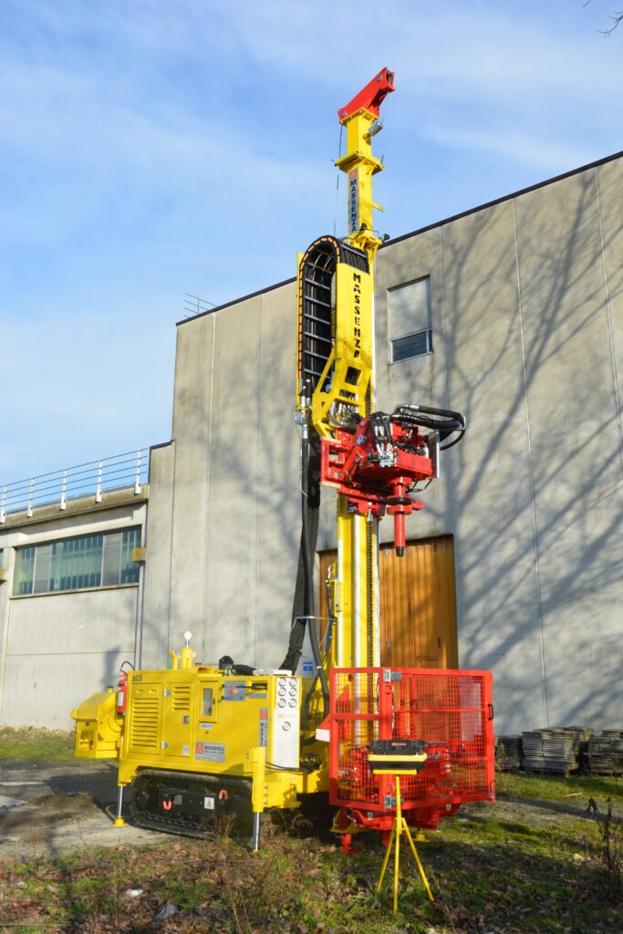 2719_Mi5 drill rig Massenza Drilling rigs